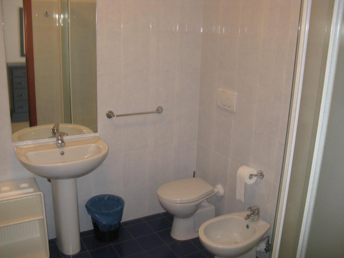 Residence Borgo San Sebastiano Bergeggi Værelse billede