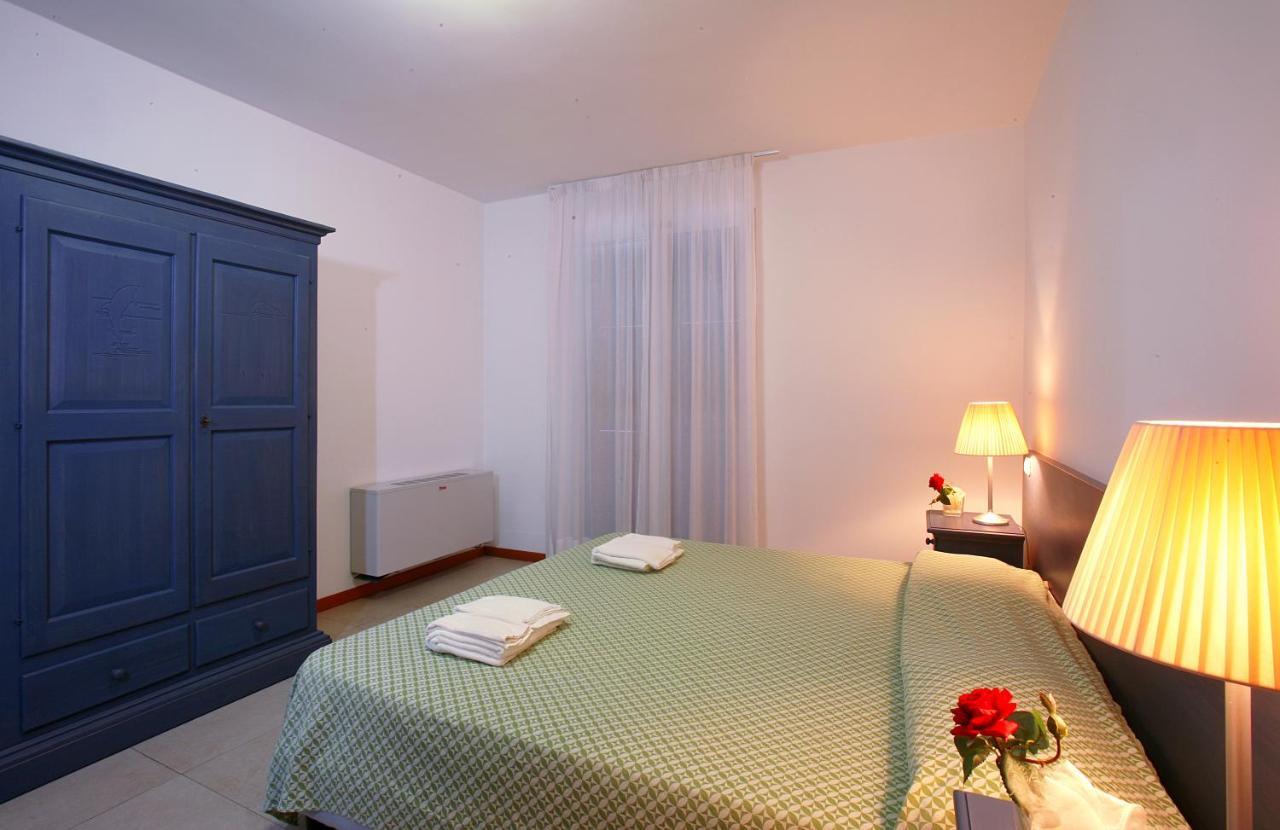 Residence Borgo San Sebastiano Bergeggi Værelse billede