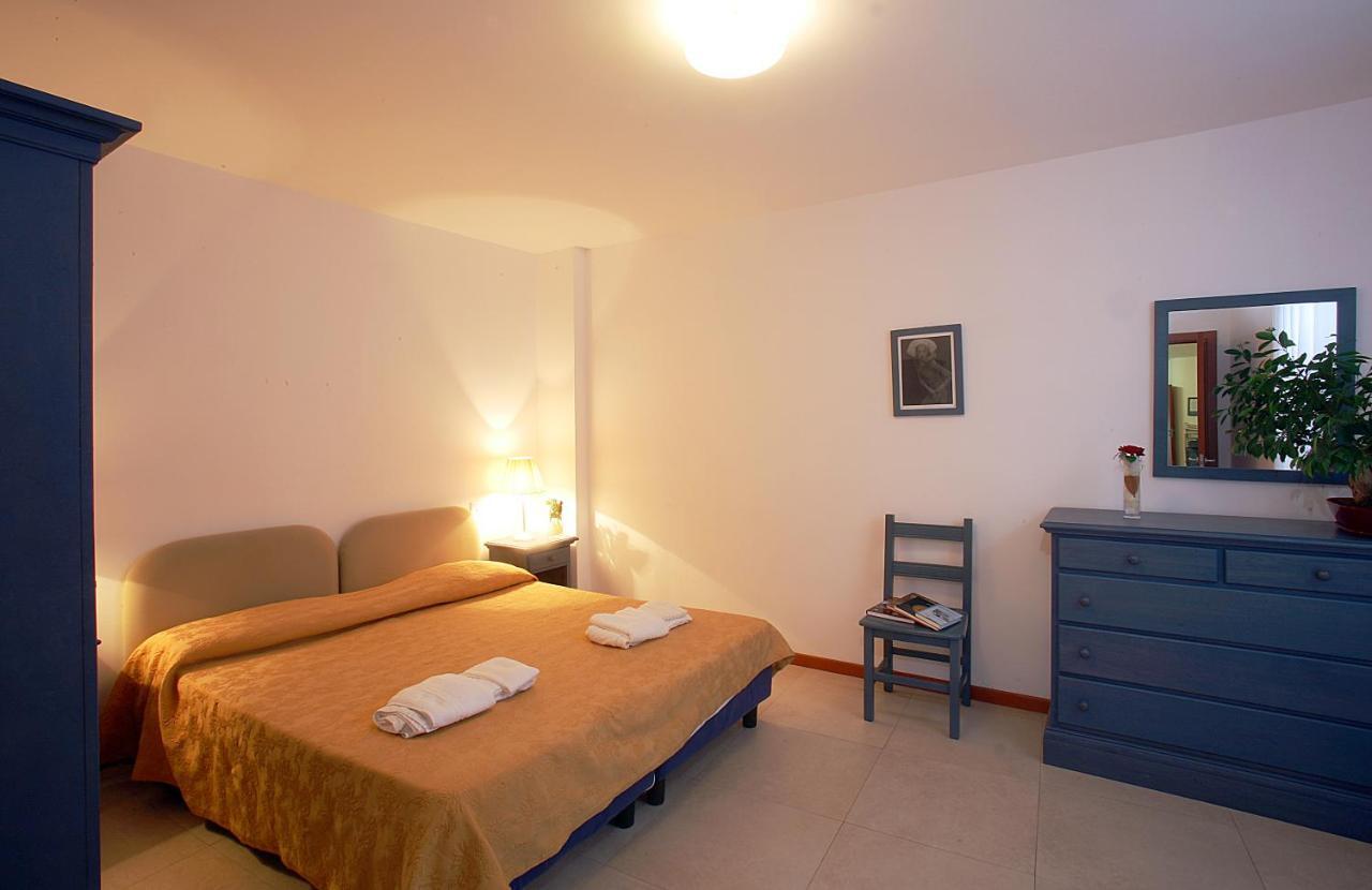 Residence Borgo San Sebastiano Bergeggi Værelse billede