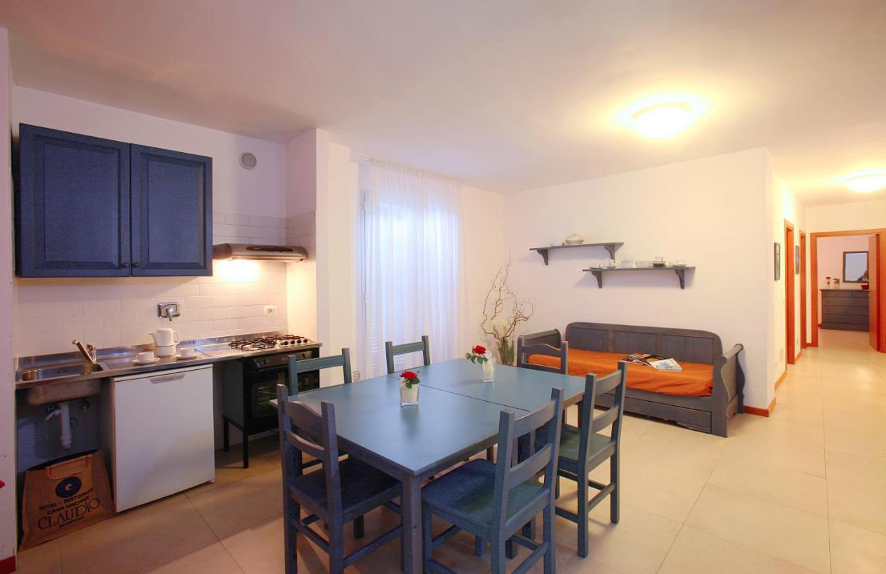Residence Borgo San Sebastiano Bergeggi Værelse billede