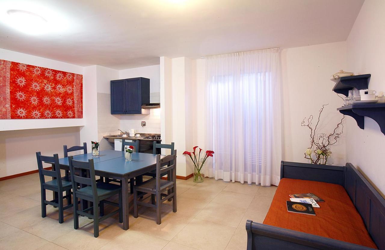 Residence Borgo San Sebastiano Bergeggi Værelse billede