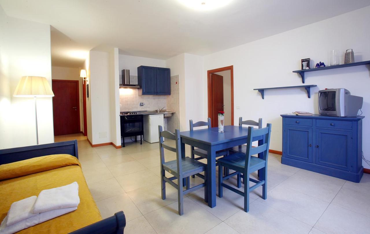 Residence Borgo San Sebastiano Bergeggi Værelse billede
